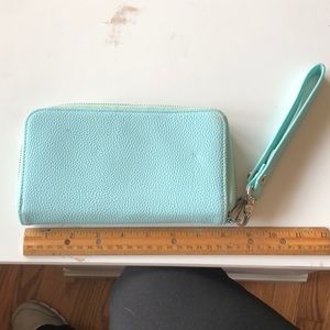 Thirty one wallet